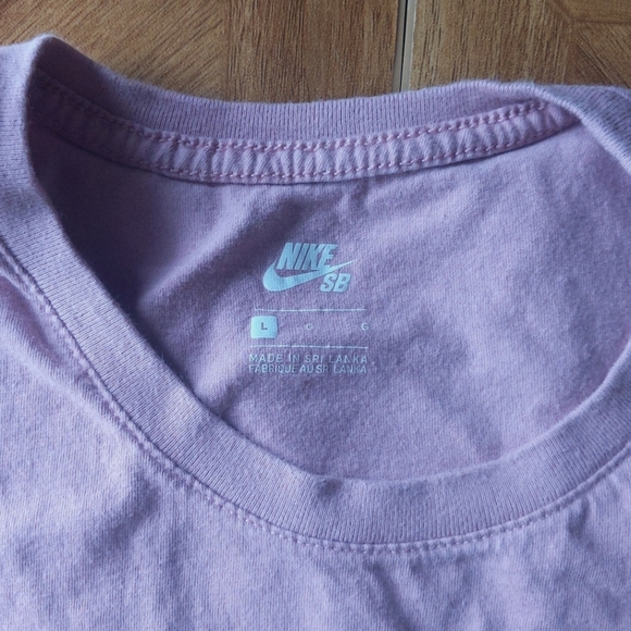 Nike SB Tshirt size L - Picture 2 of 6